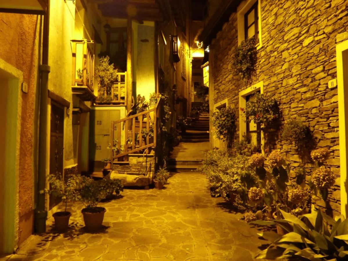 Agrifoglio B&B Con Giardino Aritzo Exterior photo